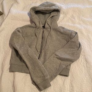 Pretty little thing cropped sweatshirt